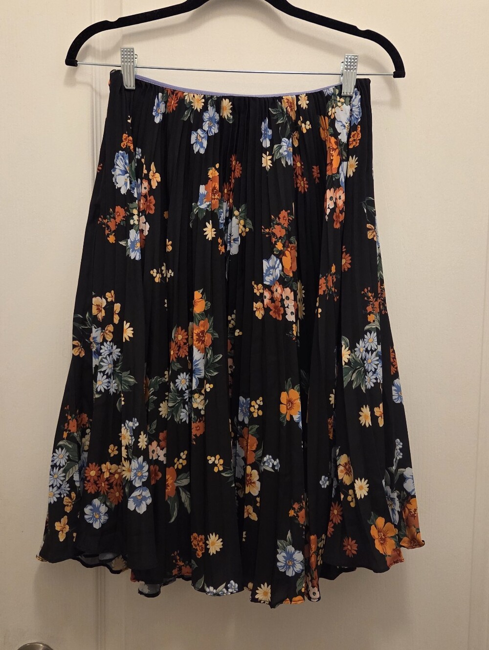 MAEVE by anthropologie pleated floral skirt women's size  Small 2 liner zip midi